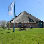 Knutzenswarft - Treibholz * Westerhever